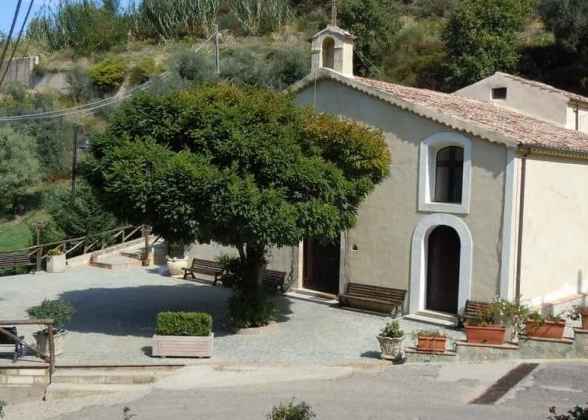 Chiesa della Madonna della Sanità o della Cava