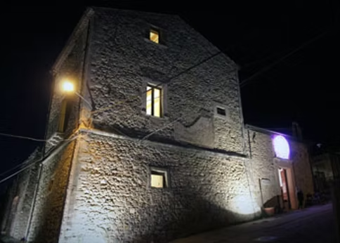 Torrione Petrine - Luzzi