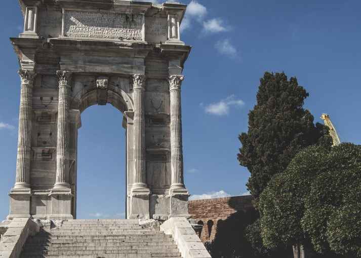 Arco di Traiano